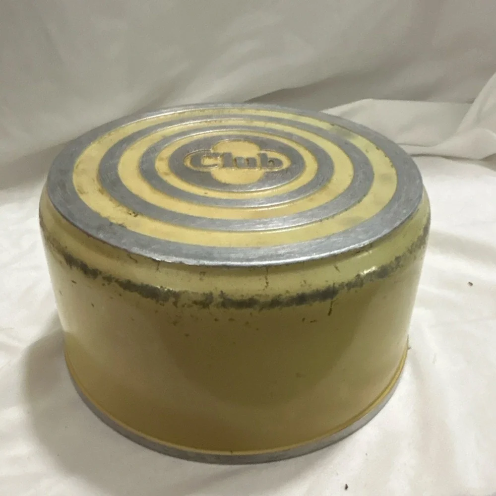 Club Yellow Enamel Aluminum Saucepan Single Handle - Picture 4 of 4
